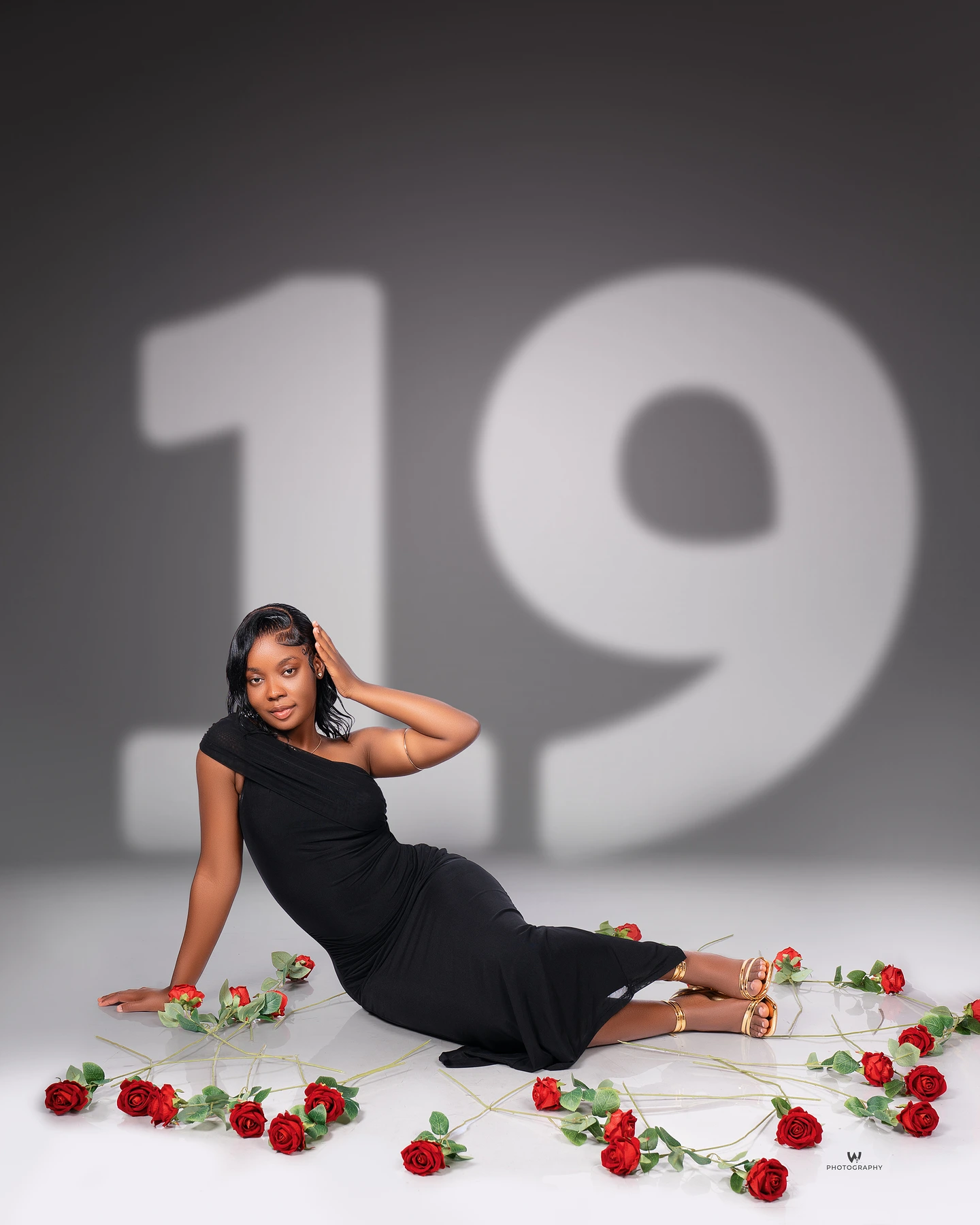 19th birthday milestone photoshoot in the studio