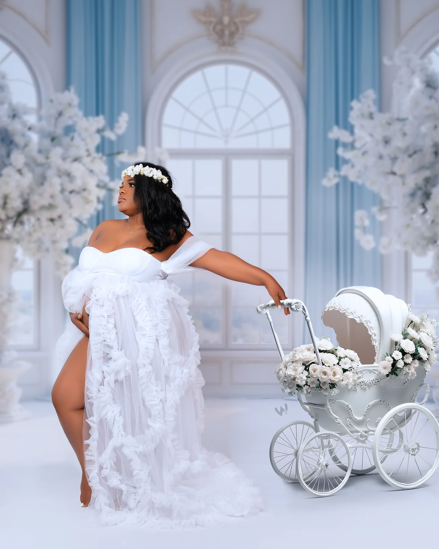 Maternity portrait in the Columbus studio